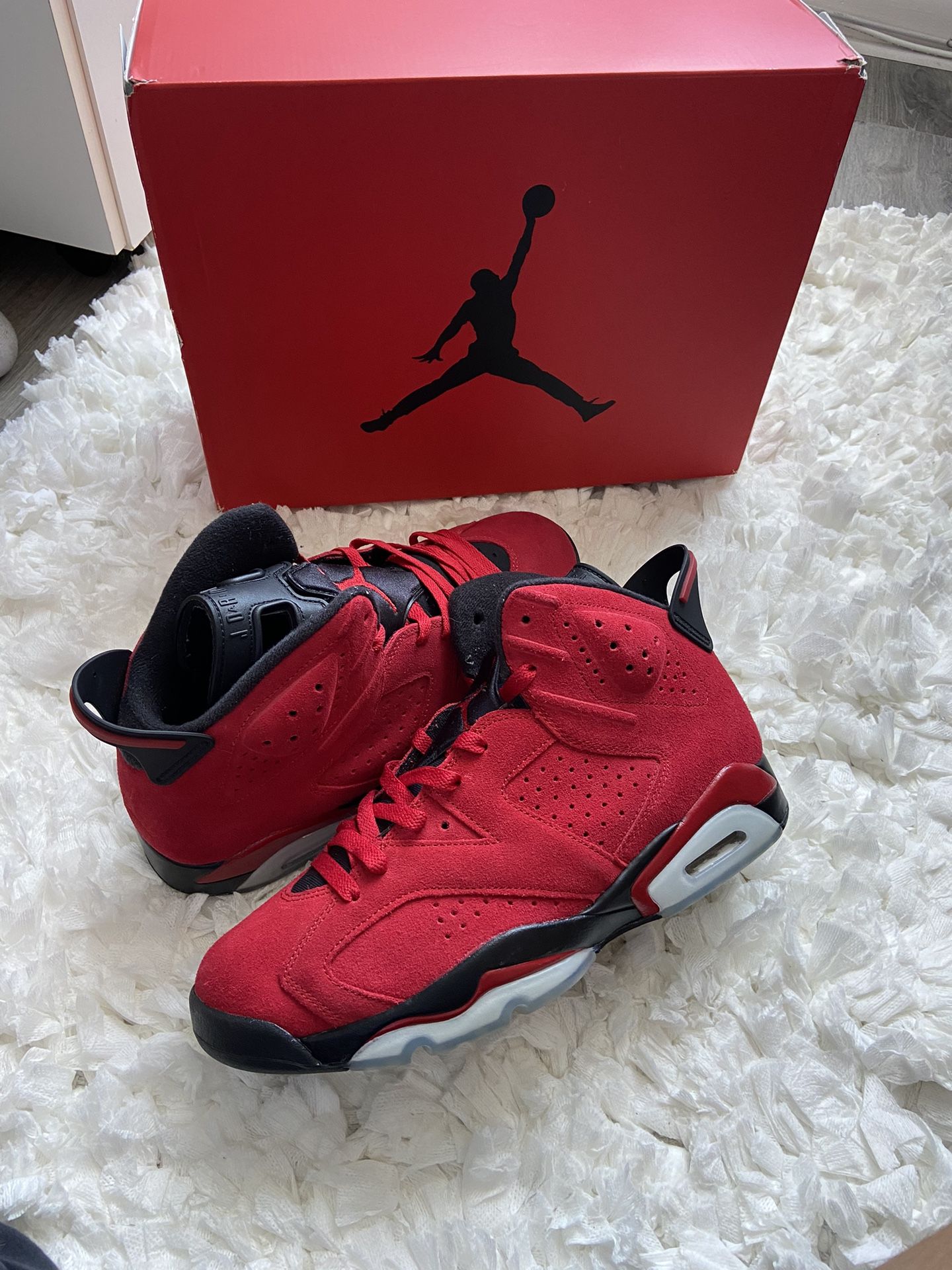 Jordan 6 Toro Bravo