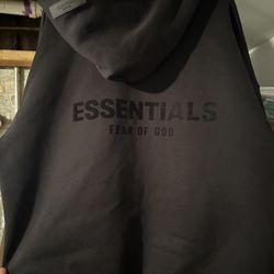 Essential Hoodie