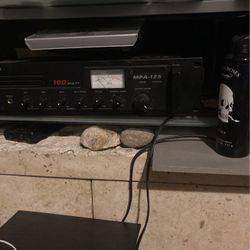 Radio Shack Amplifier 