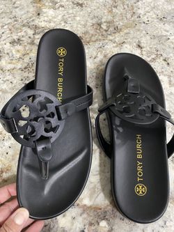 Sandals / Flip Flops Size 8