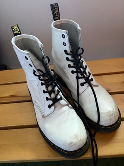 Dr Martens 1460 boots