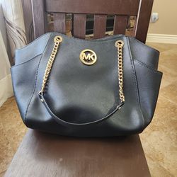 Black Michael Kors Purse