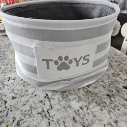 Dog Toy Bin New Cond. 