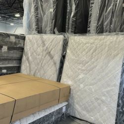 Full & Queen Mattresses CLOSEOUT DEALS This week!