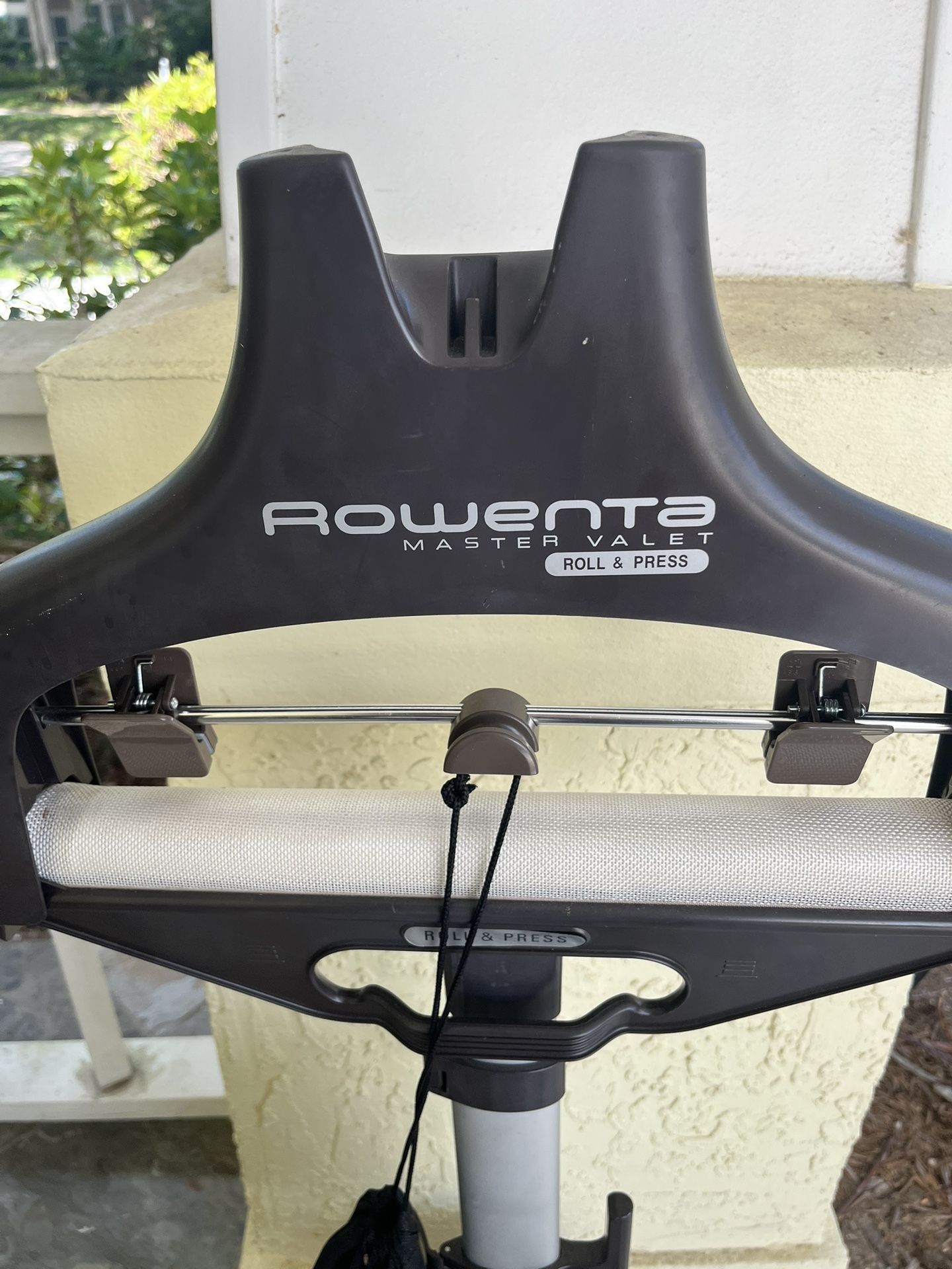 Rowena Professional Clothes Steamer