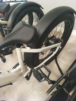 🙌 trekcraze skinny tire ebike city bike