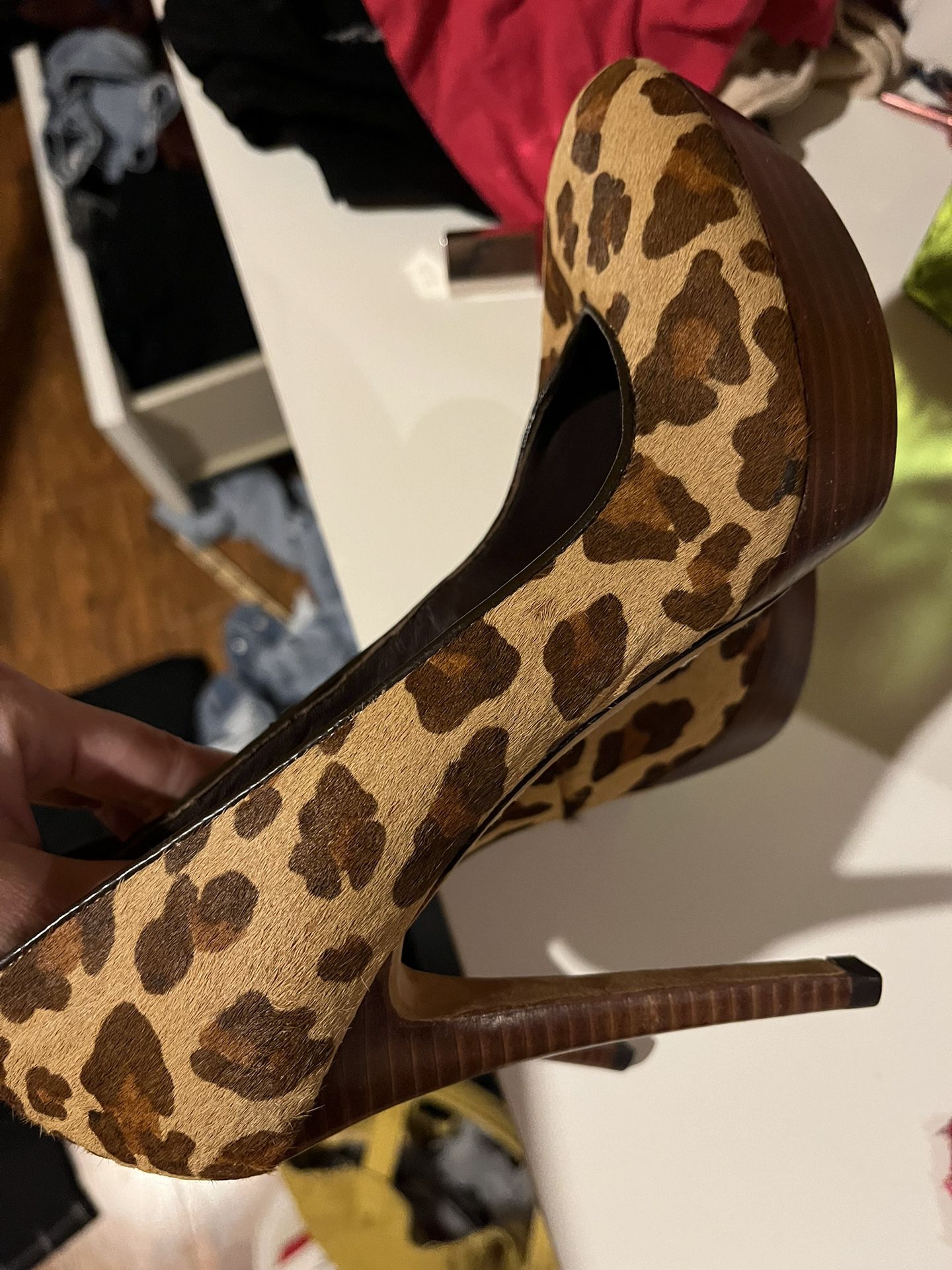 Bcbgmaxazria Cheetah Print Heels