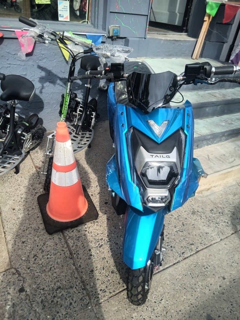 Electric Scooter Color Blue New Alarm Bluetooth