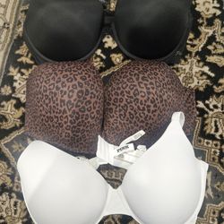 Brand New Pink Victoria Secret Bras