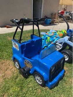 Sturdy push cart