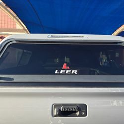 LEER Truck camper Top