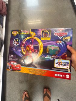 Race to celebrate light up McQueen racetrack