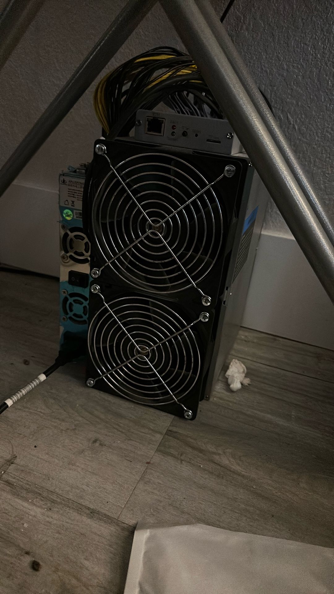 Bitcoin Miner S9