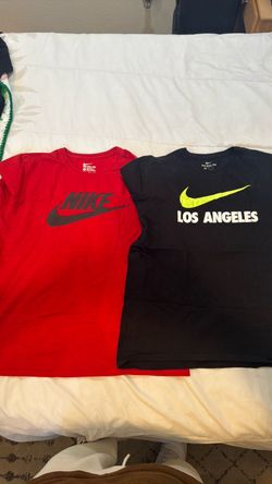 Nike t-shirts size L used