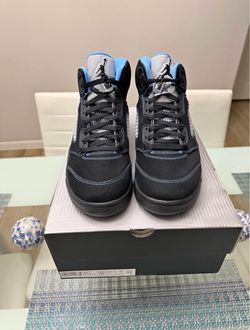 Retro 5 Black Unc