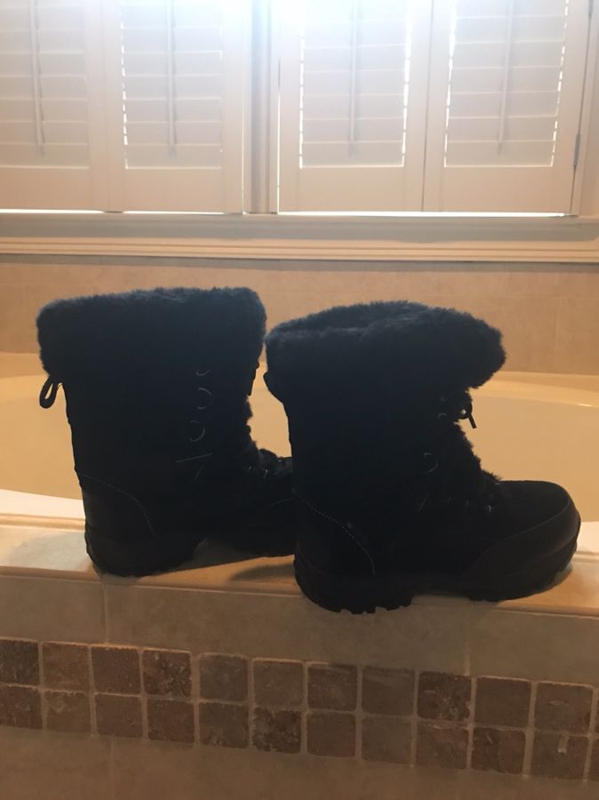 Snow boots for woman