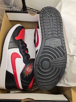 Nike Air Jordan 1 High FlyEase Black Gym Men’s Shoes Size 11.5 NEW