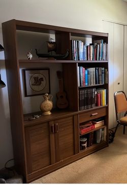 FREE Bookcase