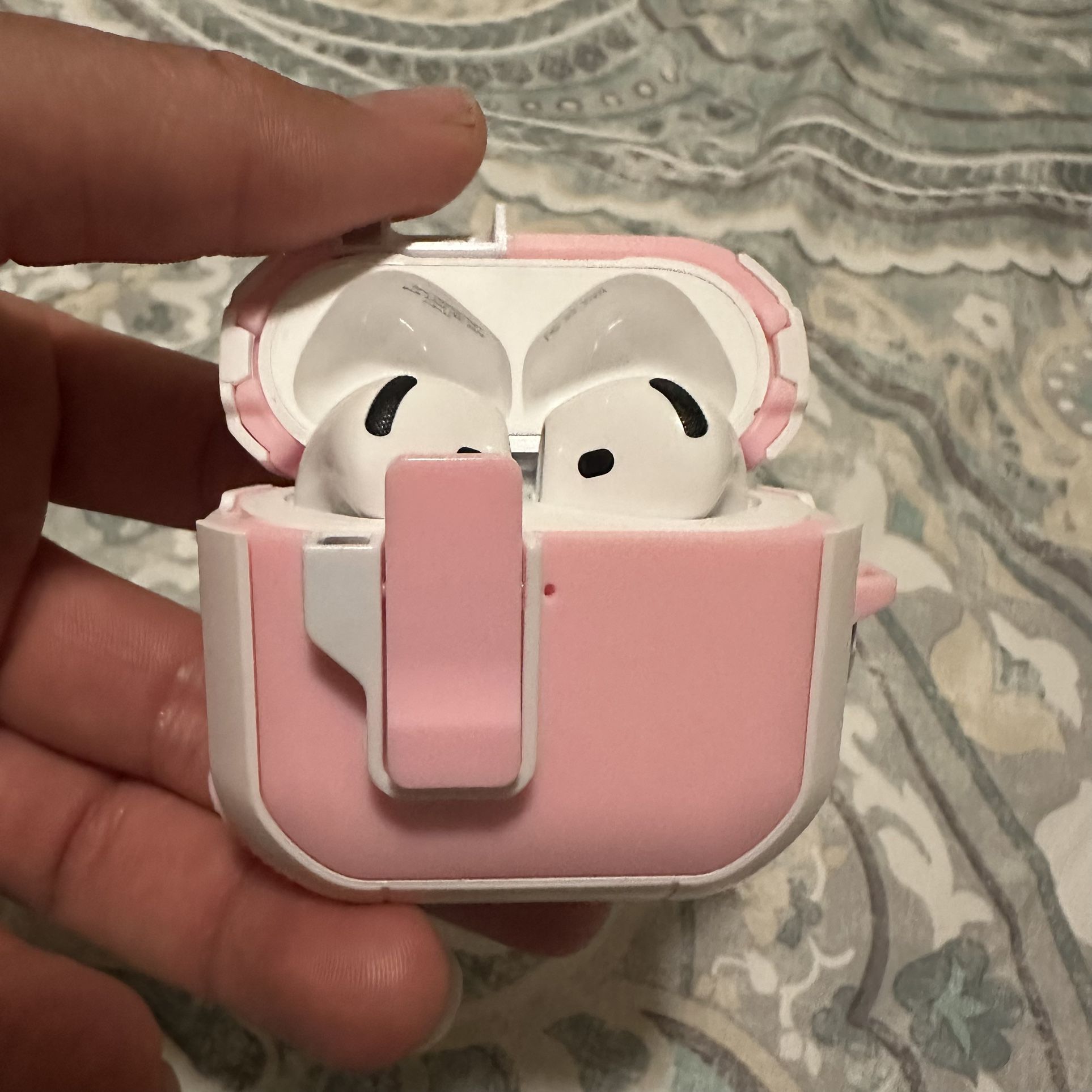 Headphones with Active Noise Cancellation
