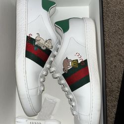 Gucci Shoes 37