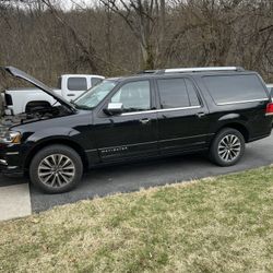 2017 Lincoln Navigator L