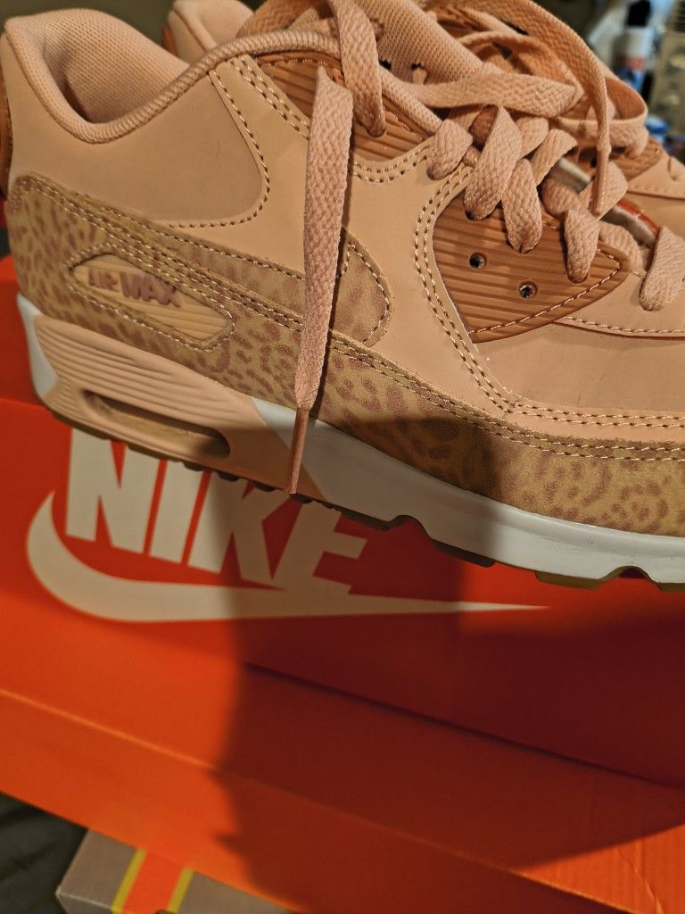 Nike Air Max 90