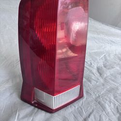 2002’- 2006’ Cadillac Escalade Driver Left Side Tail Light OEM