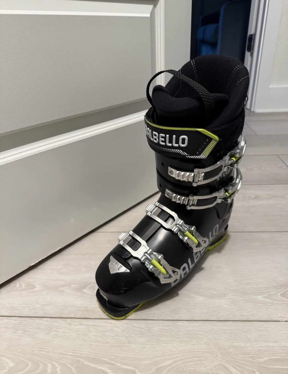 Ski Boots