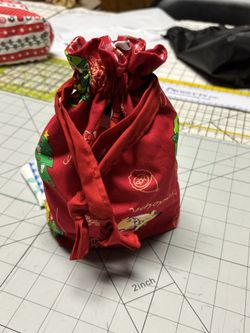 Christmas Drawstring Gift Bag - Fully Lined