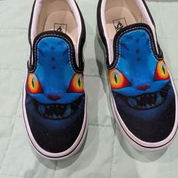Kpo demon hunter vans kids size 1