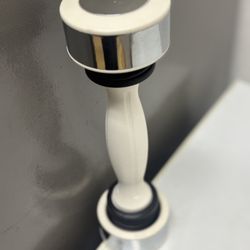 Shake Weight White 2.5 Lbs