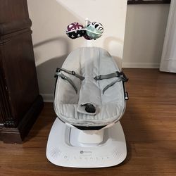 4Moms mamaRoo multi-motion baby swing