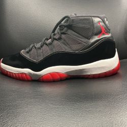 Jordan 11 Retro Bred 