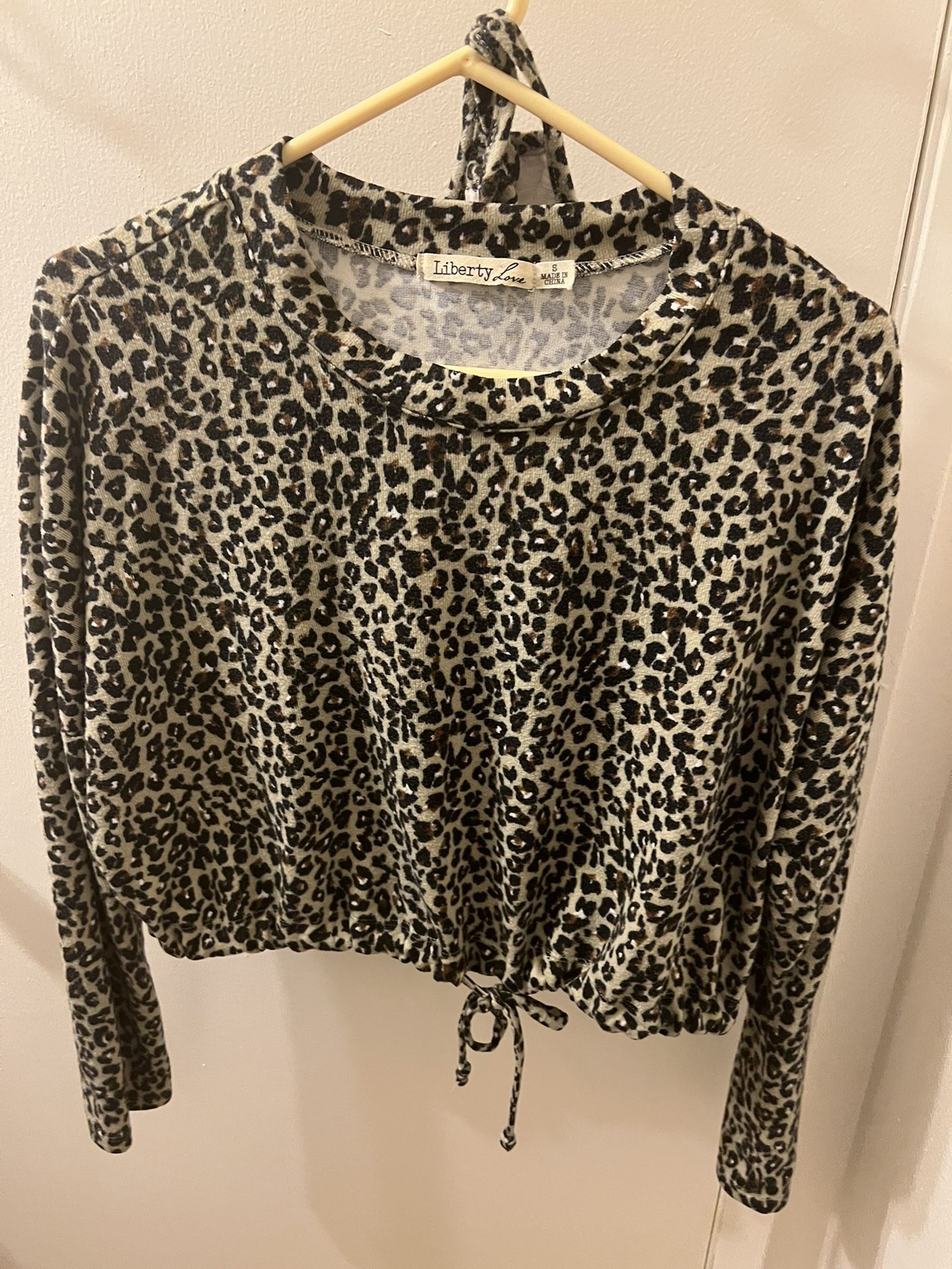 Women's shirt with a mask Like New