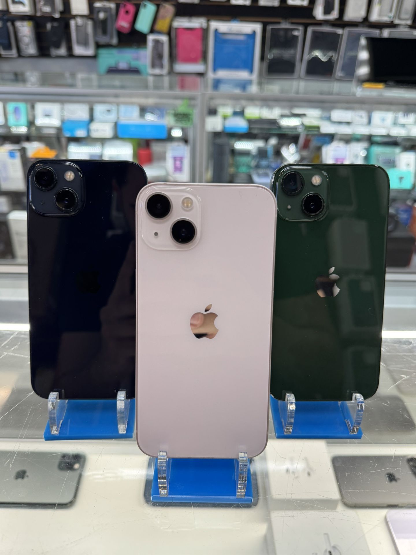 iPhone 13 128GB & 256GB Unlocked