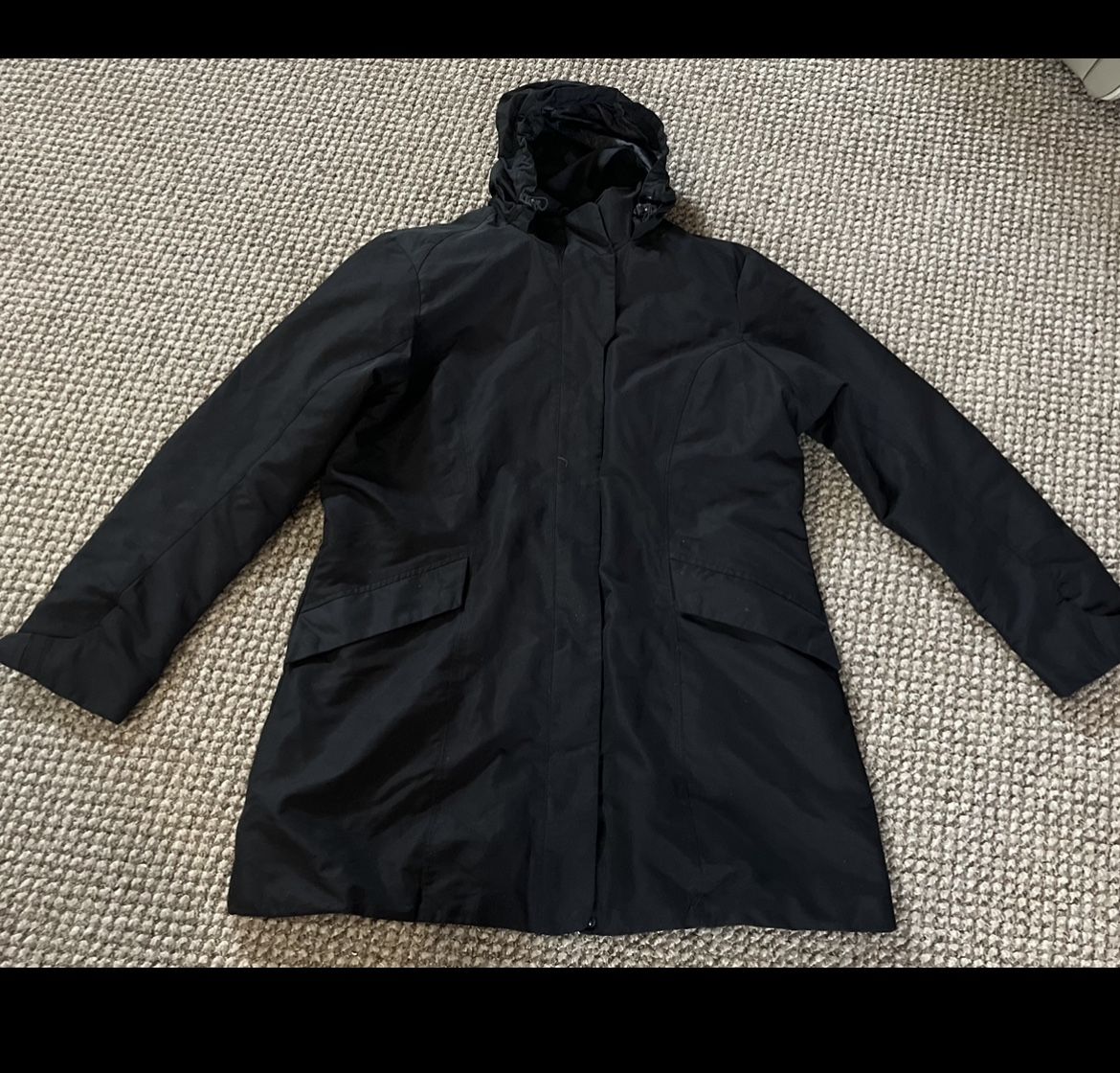 North End Ladies Coat Size Large