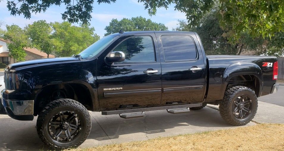 2011 GMC Sierra