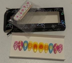 Colorful Press-on Nails 