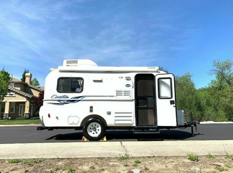 Excellent 2004 Casita Nomad 18 Foot Travel Trailer