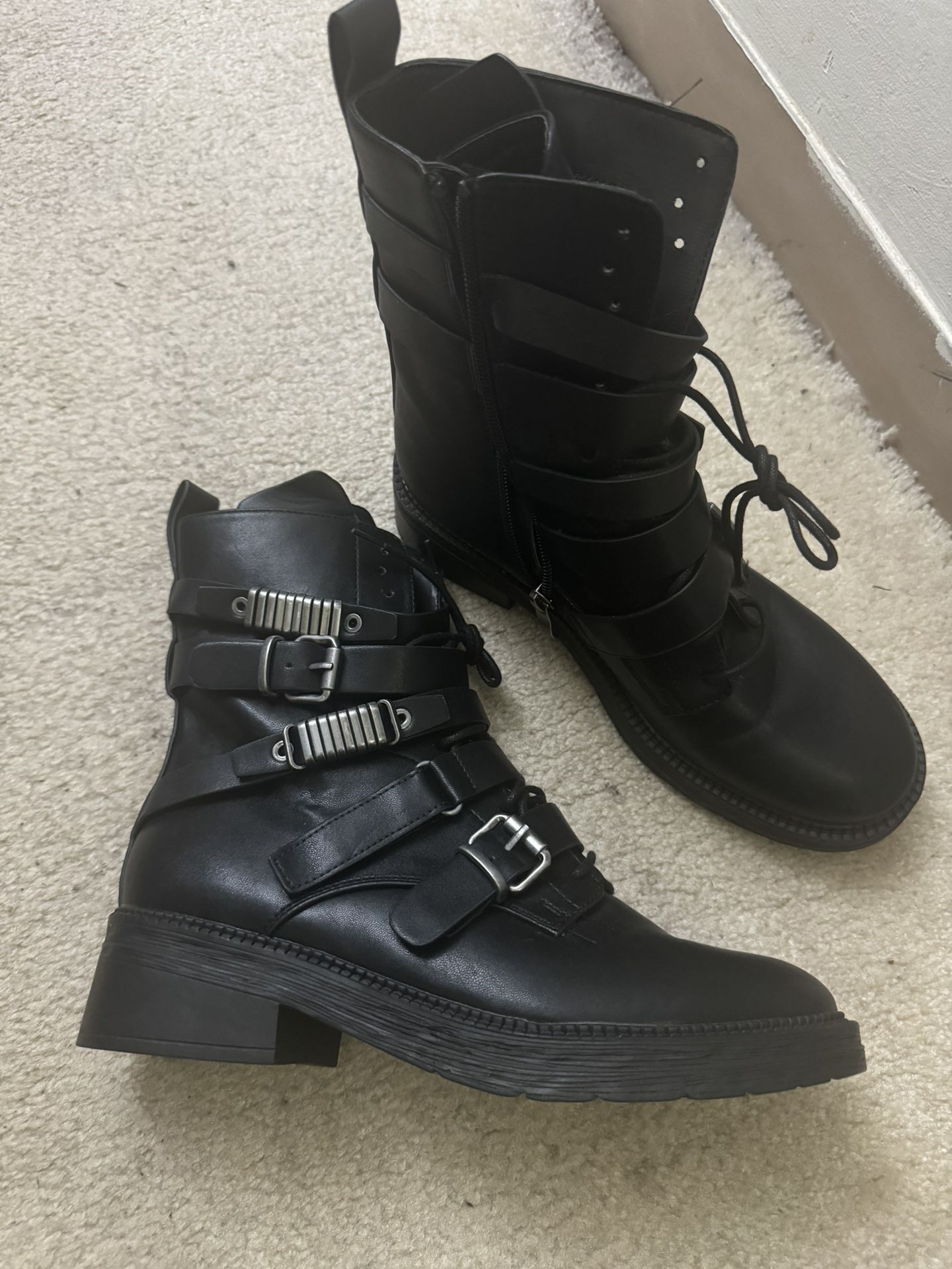 DKNY Boots