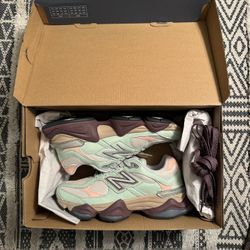 New Balance 9060 Clay ash - US Men’s 4.5 / Women’s 6 - One of a Kind!