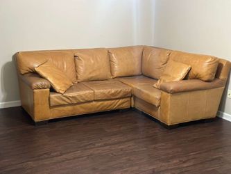 Saddle Italian leather Small Sectional (Delivery Available!)
