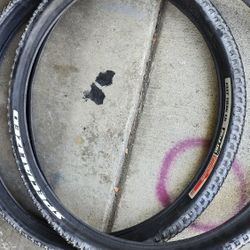 26x2.0 Specialized Fast Trak Dual Compound