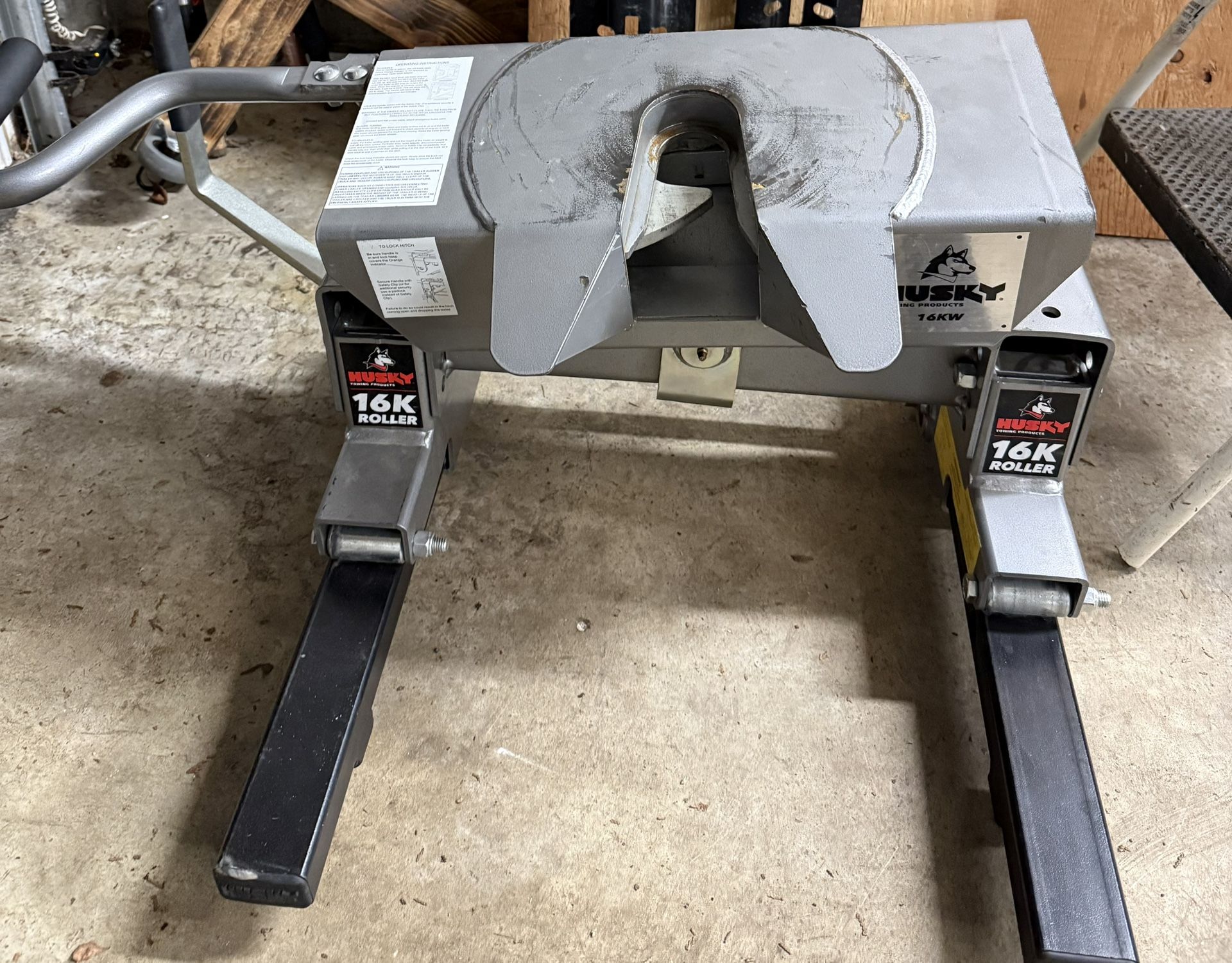 Husky Fifth Wheel
