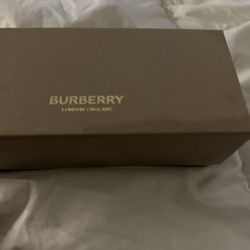 Burberry Sunglasses 