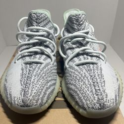 Adidas Yeezy Boost 350 V2 Blue Tint Men Size 10 (Not Original Box)