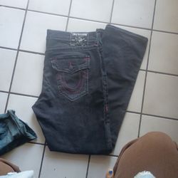 True Religion Men's Jeans Size 38 Relaxed Straight 