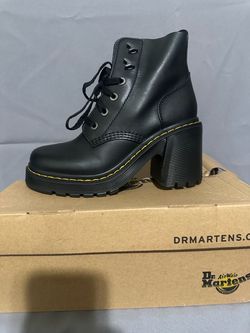 Dr martens heel boots
