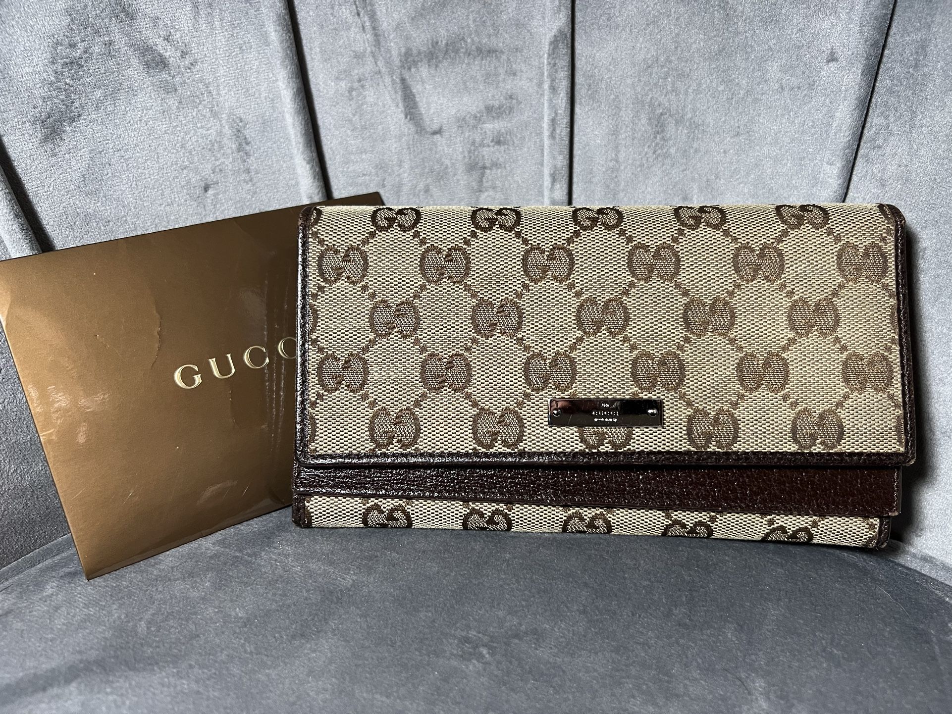 Gucci GG Continental Checkbook Wallet 