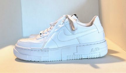Nike Air Force 1 pixel Women’s Size 6